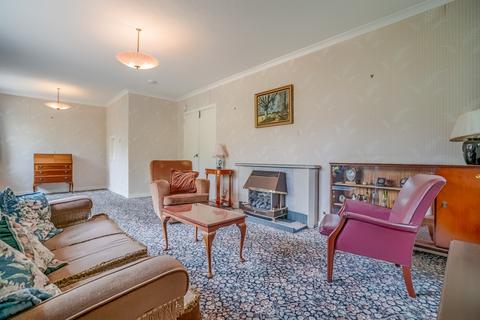 32 Bainfield Road, Cardross, Dumbarton, G82 5JQ