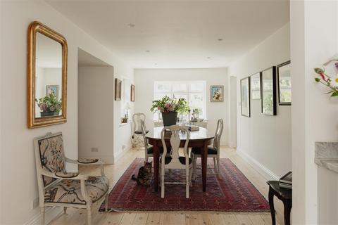 2 bedroom detached house for sale, Duxhurst Lane, Reigate