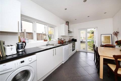 4 bedroom semi-detached house to rent, Glyn Road, Clapton, London, E5