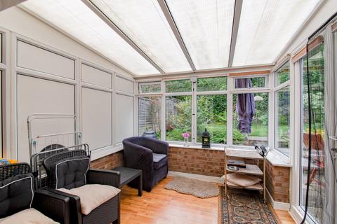 12 Aldis Close, Birmingham, B28 8EE