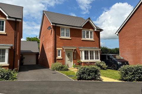 4 bedroom detached house for sale, Muntjac Road, Langford