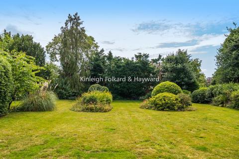 Flat 2, 6 Park Hill, Bromley, BR1 2JH