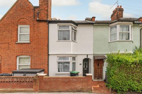 2 bedroom terraced house to rent, Granden Road, Norbury, London, SW16