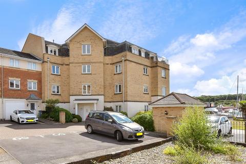 3 bedroom apartment for sale, Medina View, East Cowes, Isle of Wight