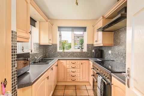 4 bedroom semi-detached house for sale, Drighlington BD11