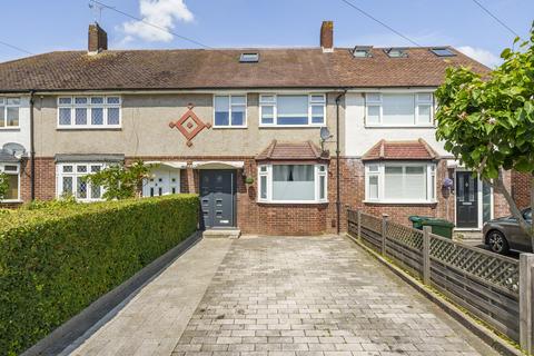 3 bedroom terraced house for sale, Hogarth Avenue, Surrey TW15