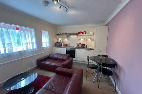 2 bedroom apartment to rent, Lynwood Lodge, 16 Filey Road, Scarborough