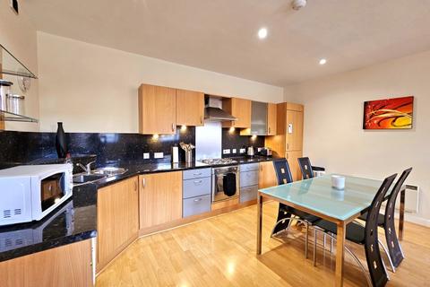 2 bedroom apartment to rent, City Central 27 Wellington Street, Leeds LS1