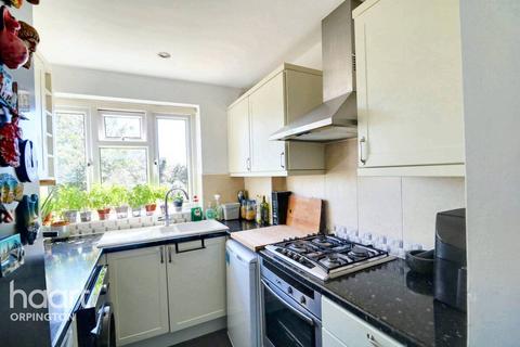 139 Oakdene Road, Orpington, BR5 2AP