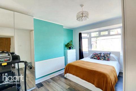 139 Oakdene Road, Orpington, BR5 2AP