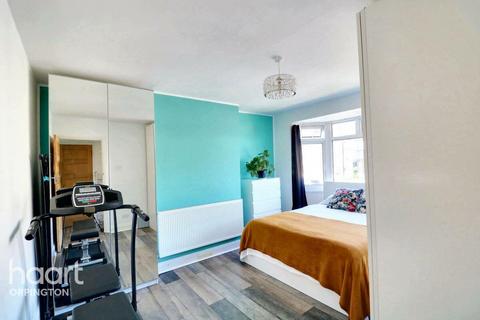 139 Oakdene Road, Orpington, BR5 2AP