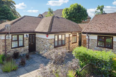 2 bedroom terraced bungalow for sale, Orchard Close, Beaconsfield, HP9