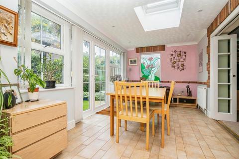 4 bedroom detached house for sale, The Rhymes, Hemel Hempstead HP1