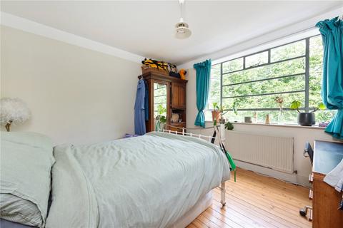 2 bedroom apartment for sale, Damien Court, Damien Street, London, E1