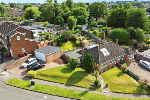 3 bedroom bungalow for sale, Elmstone Drive, Tilehurst, Reading, Berkshire, RG31