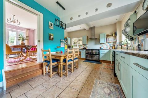 4 bedroom end of terrace house for sale, Finstock,  Oxfordshire,  OX7