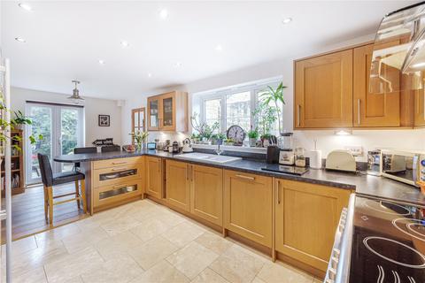 4 Springfields, East Chinnock, Yeovil, BA22 9EW