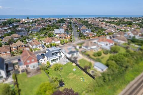 5 bedroom detached house for sale, Swalecliffe Road, Whitstable, CT5