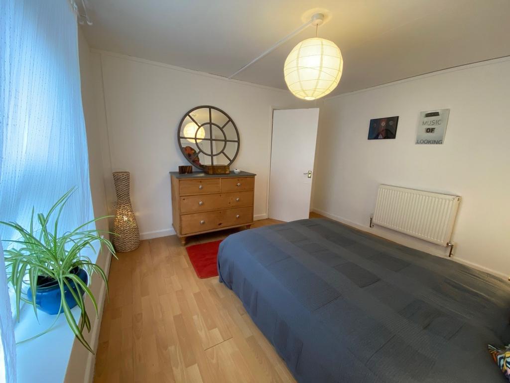 16a Brighton bedroom