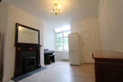 3 bedroom terraced house for sale, Bennetts Lane, Bolton, BL1