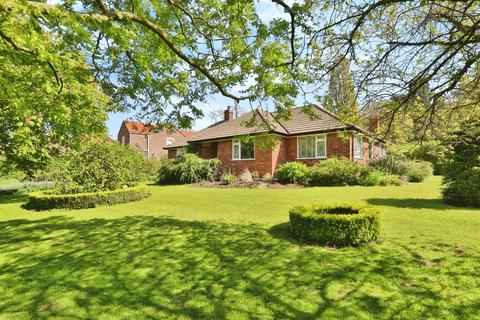 3 bedroom detached bungalow for sale, Main Street, Saxby-All-Saints, Brigg, Lincolnshire, DN20 0QJ