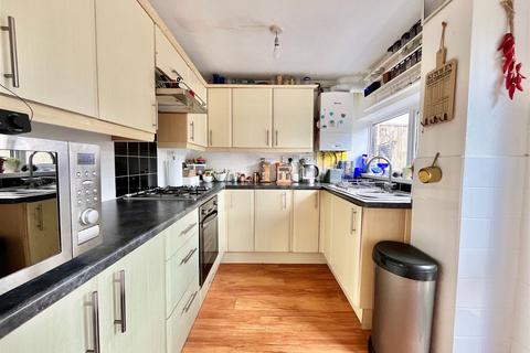 3 bedroom terraced house for sale, Helford Drive, Paignton