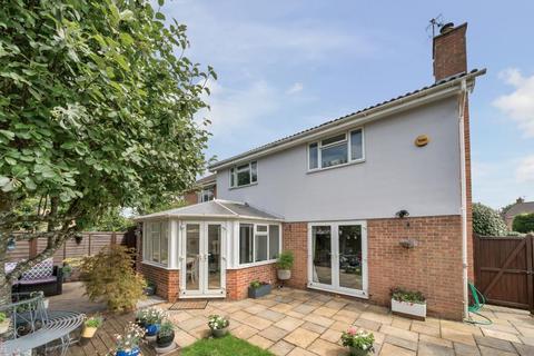 3 bedroom detached house for sale, Bicester,  Oxfordshire,  OX26