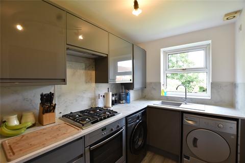 2 bedroom apartment for sale, Hilltop Drive, Royton, Oldham, Greater Manchester, OL2