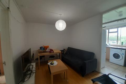 3 bedroom apartment for sale, Cooks Road, London SE17