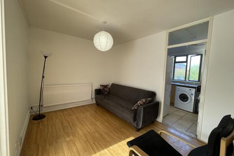 3 bedroom apartment for sale, Cooks Road, London SE17