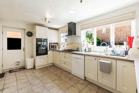 4 bedroom detached house for sale, Whitegate Close, Swavesey, CB24