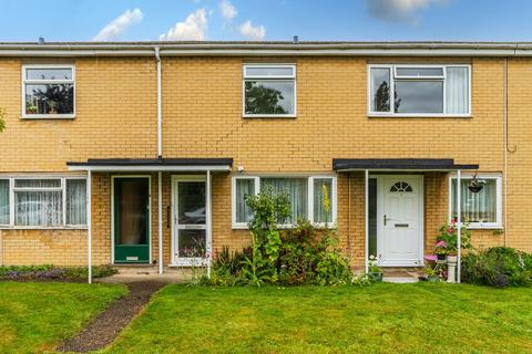 2 bedroom maisonette for sale, Cherry Close, Milton, CB24