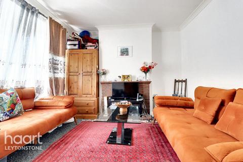 3 bedroom terraced house for sale, Fladgate Road, London