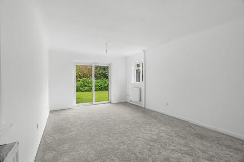 1 Kingfisher Close, Bourn, Cambridge, CB23 2TJ