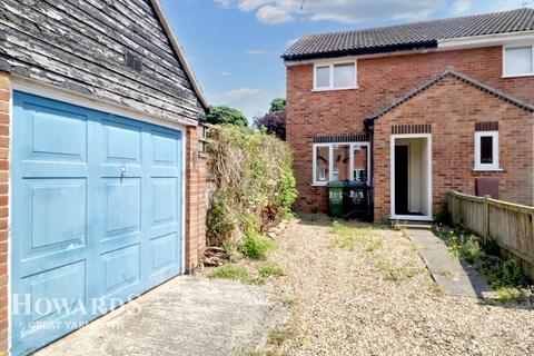 2 bedroom semi-detached house for sale, Sweetacres, Hemsby