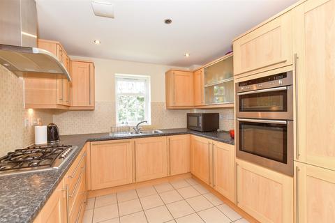 2 bedroom apartment for sale, Manor Copse, Bognor Regis, West Sussex