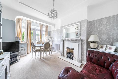 9 Empress Drive, Chislehurst, BR7 5BQ