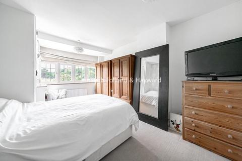 9 Empress Drive, Chislehurst, BR7 5BQ