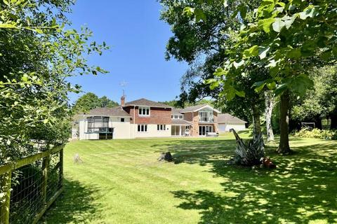 6 bedroom detached house for sale, Forest Lane, Hightown Hill, Ringwood, BH24 3HF