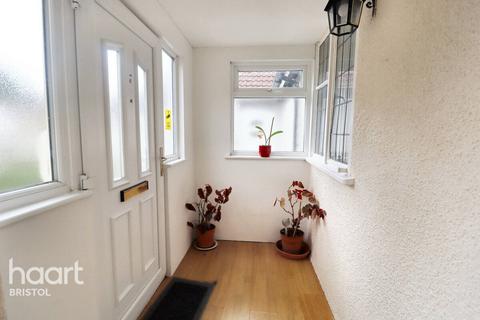 2 bedroom bungalow for sale, Brook Road, Bristol