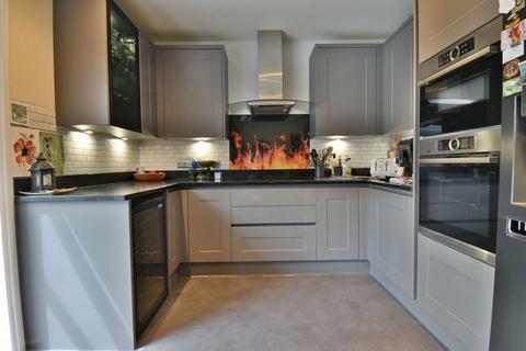 4 bedroom semi-detached house for sale, Newbury RG20