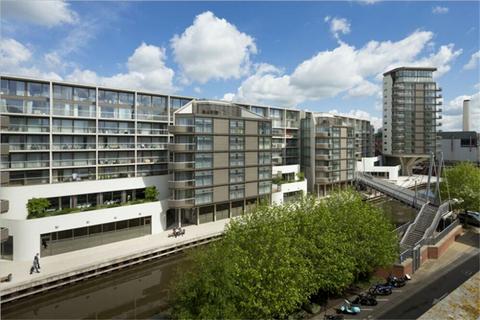 3 bedroom flat to rent, Canal Street, Nottingham, Nottinghamshire, NG1