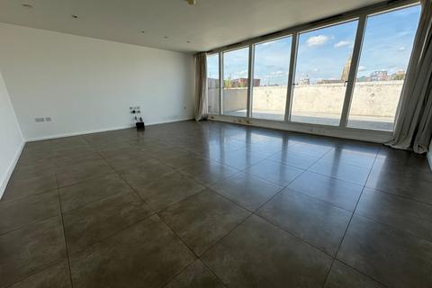 3 bedroom flat to rent, Canal Street, Nottingham, Nottinghamshire, NG1