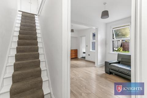 5 bedroom house for sale, Sutherland Road, London, N9