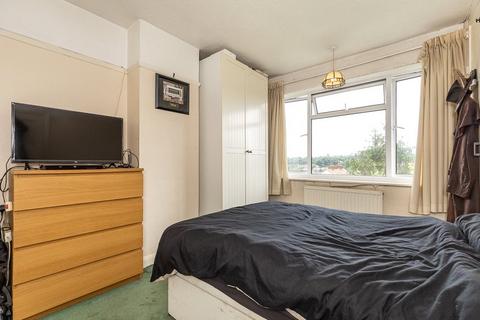 91 Winifred Road, Coulsdon, CR5 3JG