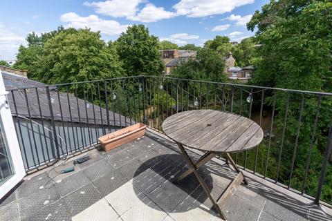 2 bedroom apartment to rent, Highbury Hill, London, N5