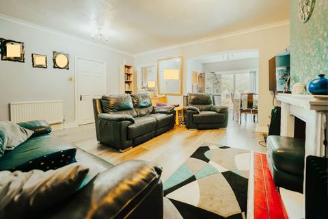 56c Cecil Road, Walthamstow, London, E17 5DJ