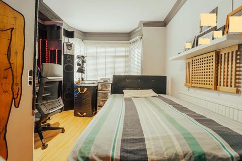 56c Cecil Road, Walthamstow, London, E17 5DJ