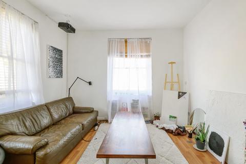 1 bedroom flat to rent, 457 Queensbridge Road, London, E8