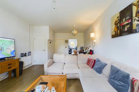 3 bedroom terraced house for sale, Argyll Mews, Worthing BN14